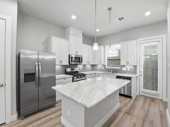 9020 Lonestar River Lane, Houston TX 77080