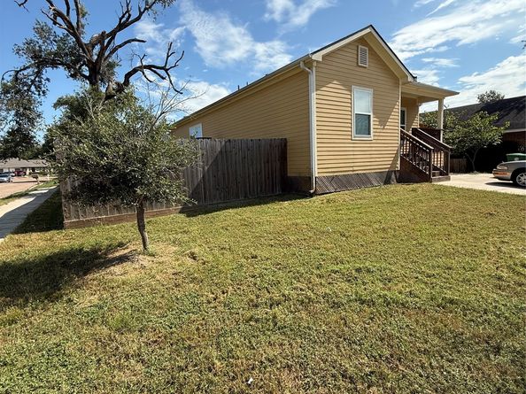11639 Woodbuck Trail, Houston TX 77013