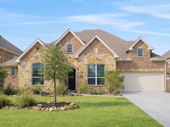 23509 Red Juniper Lane, New Caney TX 77357