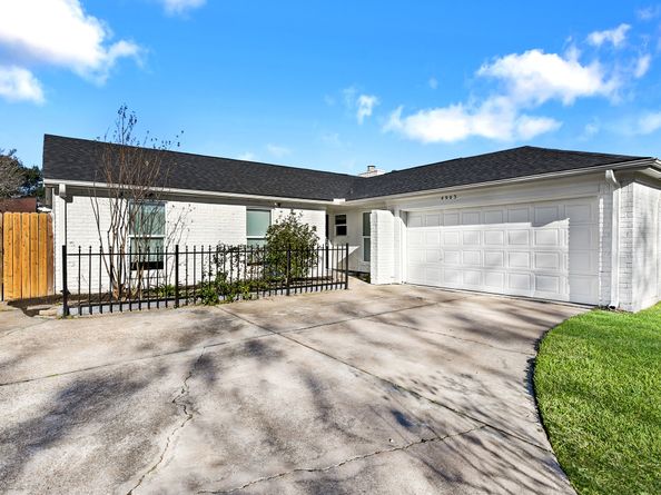 4903 Cairnleigh Drive, Houston TX 77084
