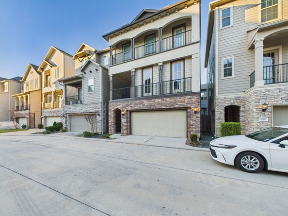 8918 Terrace Pass Drive, Houston TX 77080