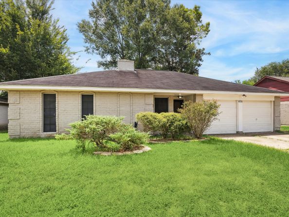 4731 Brookston Street, Houston TX 77045