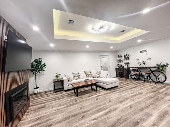 11507 Willwood Drive, Houston TX 77072
