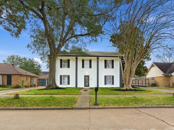 22203 Merrymount Drive