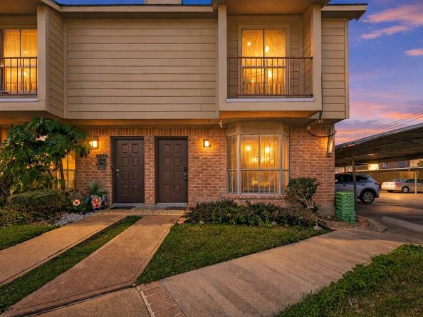 9350 Country Creek Dr 1, Houston TX 77036