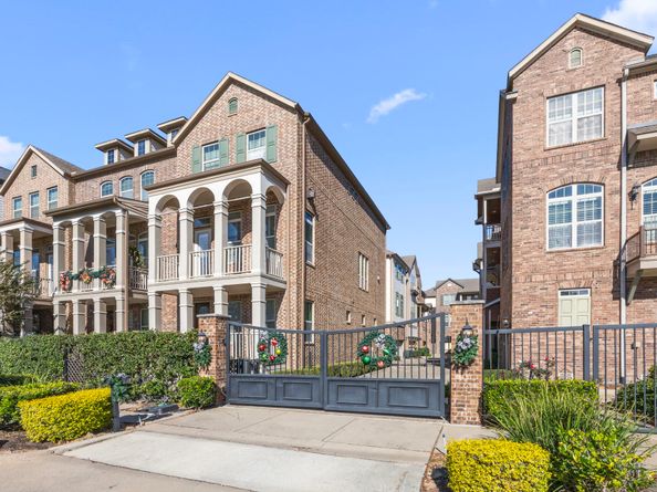 1621 W 23rd Street C, Houston TX 77008