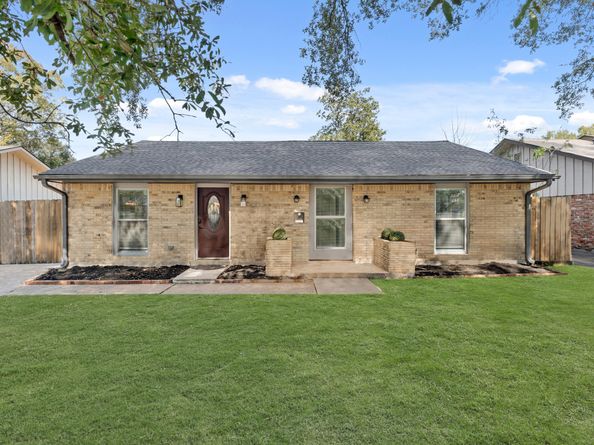 5902 Reamer Street, Houston TX 77074