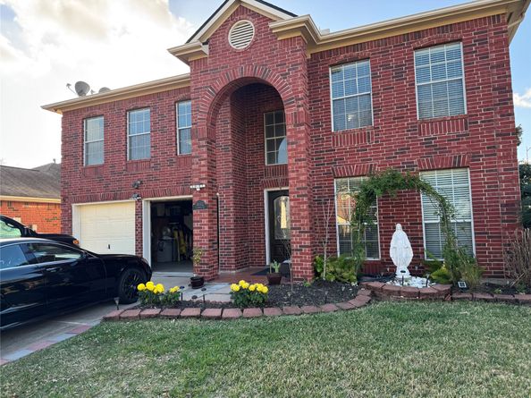 16102 Flatridge Court, Houston TX 77083