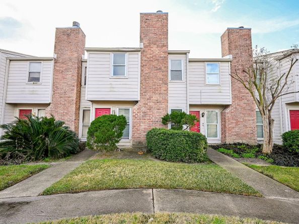 3901 Woodchase Drive 48, Houston TX 77042