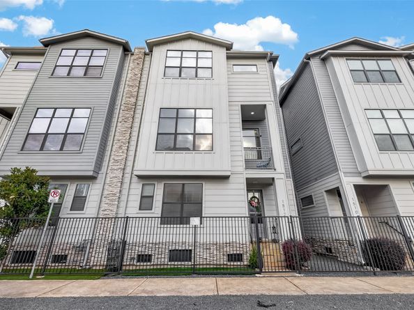 1512 Beall Street, Houston TX 77008