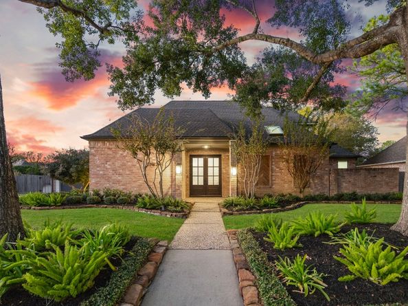 11626 Highgrove Drive, Houston TX 77077