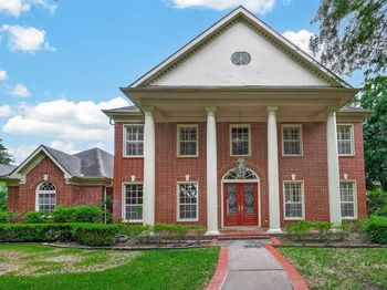 37 Greensward Lane
