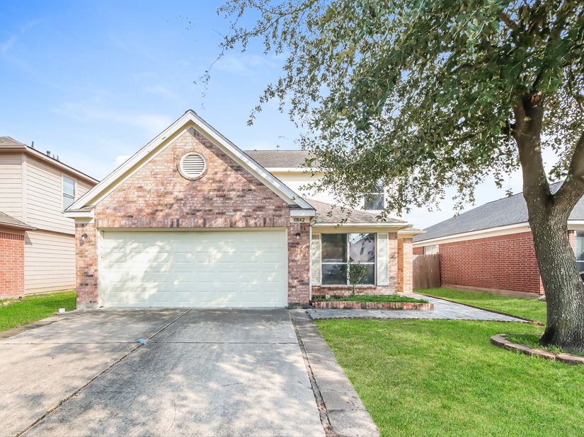 10842 Maple Bough Lane, Houston TX 77067