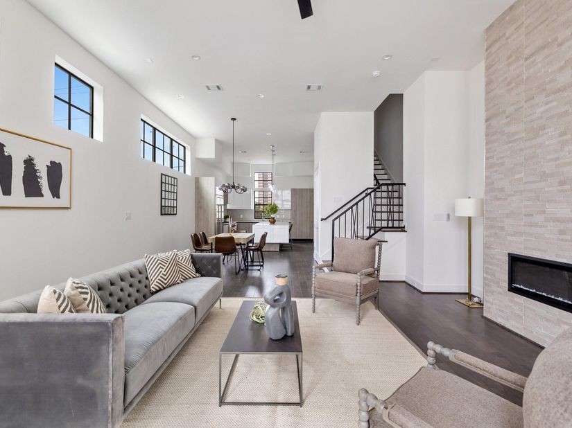 5822 Winsome Lane A, Houston TX 77057