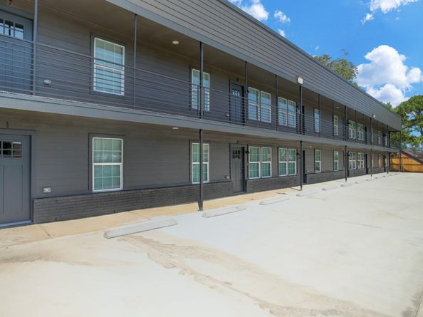 3448 Elgin Street, Houston TX 77004