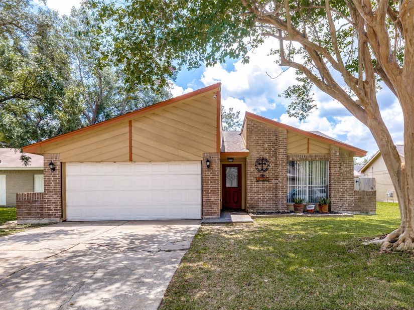 10930 Maple Rock Drive, Humble TX 77396
