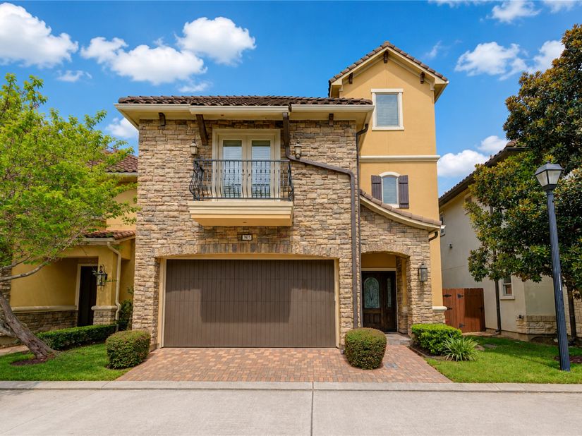 7615 Pine Ridge Terrace Road, Houston TX 77081