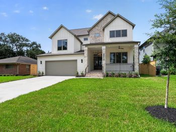 2010 Hewitt Drive