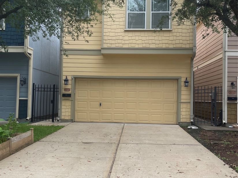 5927 Kansas Street A, Houston TX 77007