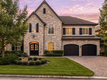 27 Johnathan Landing Court