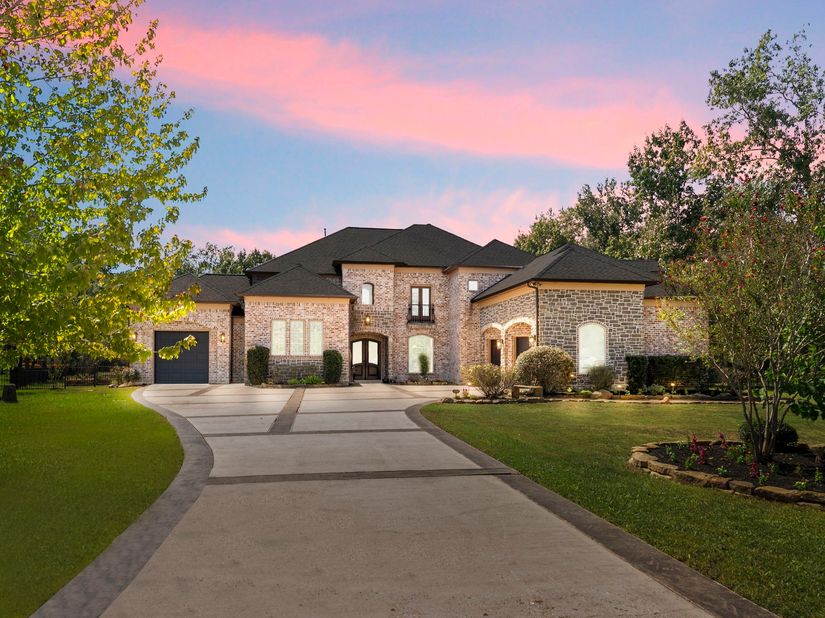 27507 Hunter Creek Court, Spring TX 77386