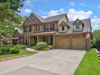 14 Dewlight Place