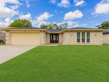 2522 Lower Valley Drive