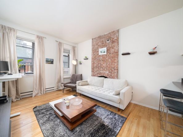 230 Bloomfield St 302, Hoboken NJ 07030