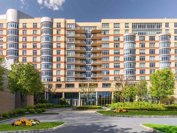 8100 River Rd 908, North Bergen NJ 07047