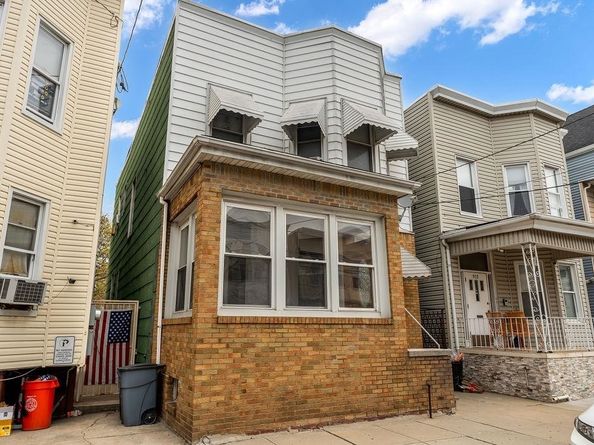 914 19th St, Union City NJ 07087