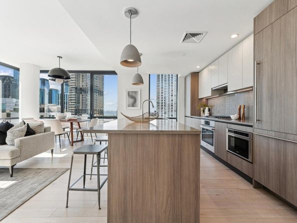 155 Bay St 1304, Jersey City NJ 07302