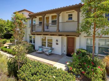 281 N Mar Vista