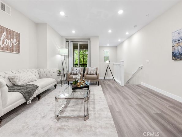 67 Plateau, Irvine CA 92618