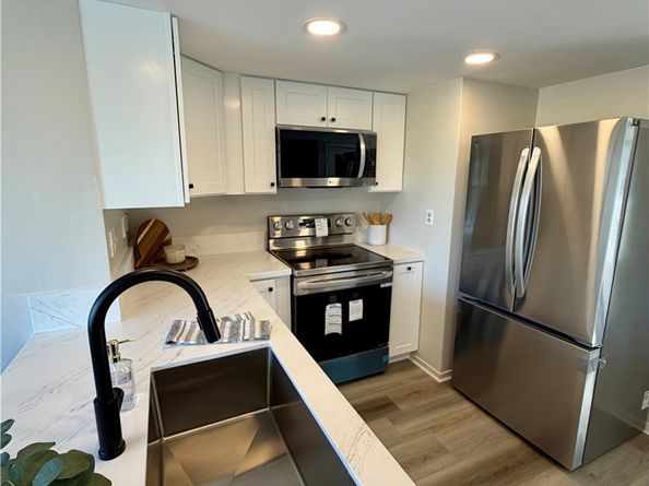 1509 S Raitt, Santa Ana CA 92704