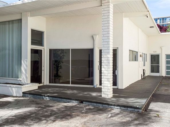 555 E 3rd, Long Beach CA 90802