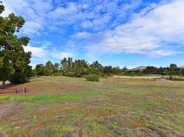 6710 El Montevideo, Rancho Santa Fe CA 92067