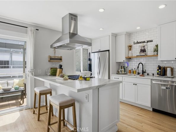 1911 Rockefeller Lane F, Redondo Beach CA 90278