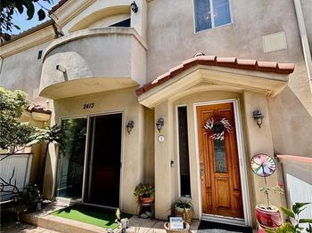 2413 Cabrillo