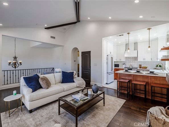 202 N Irena Avenue B, Redondo Beach CA 90277