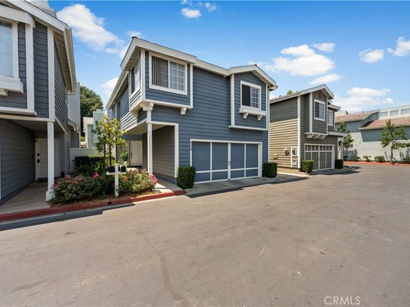 9228 Ventana Lane, North Hills CA 91343