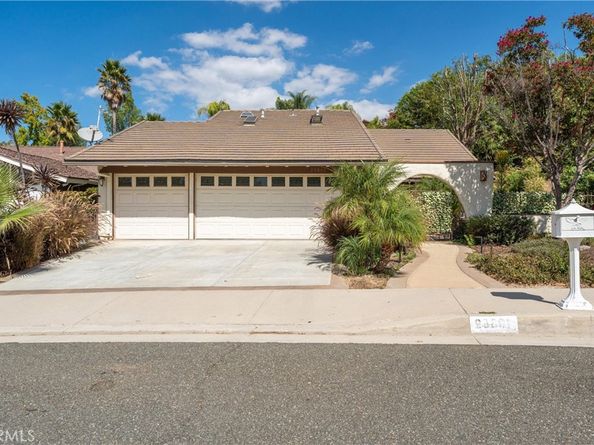 28801 Barragan, Agoura Hills CA 91301