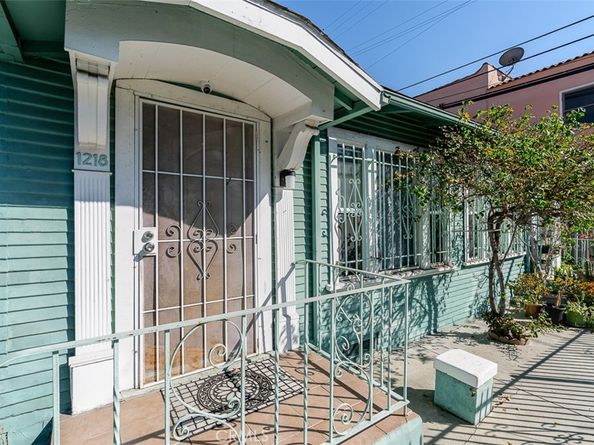 1216 N St Andrews, Los Angeles CA 90038