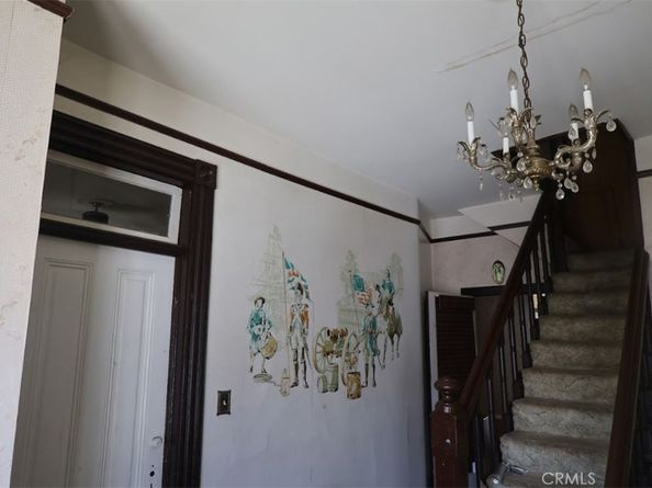 209 Carlton, Pasadena CA 91103