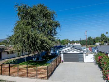 16515 Simonds Street