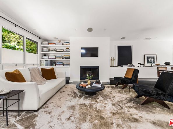 9648 Yoakum Drive, Beverly Hills CA 90210