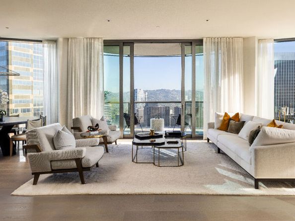 211 W Elm Court 39B, Los Angeles CA 90067