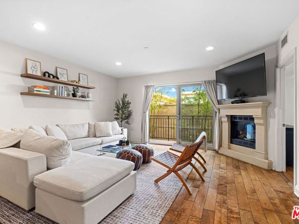 8238 W Manchester Avenue 204, Playa Del Rey CA 90293