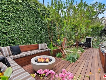 11051 Strathmore Drive