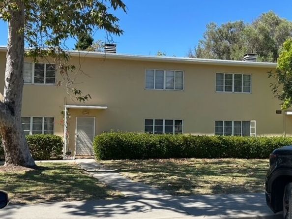 5198 1/2 Village, Los Angeles CA 90016