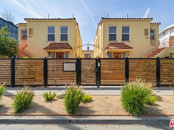 2941 Redondo Boulevard